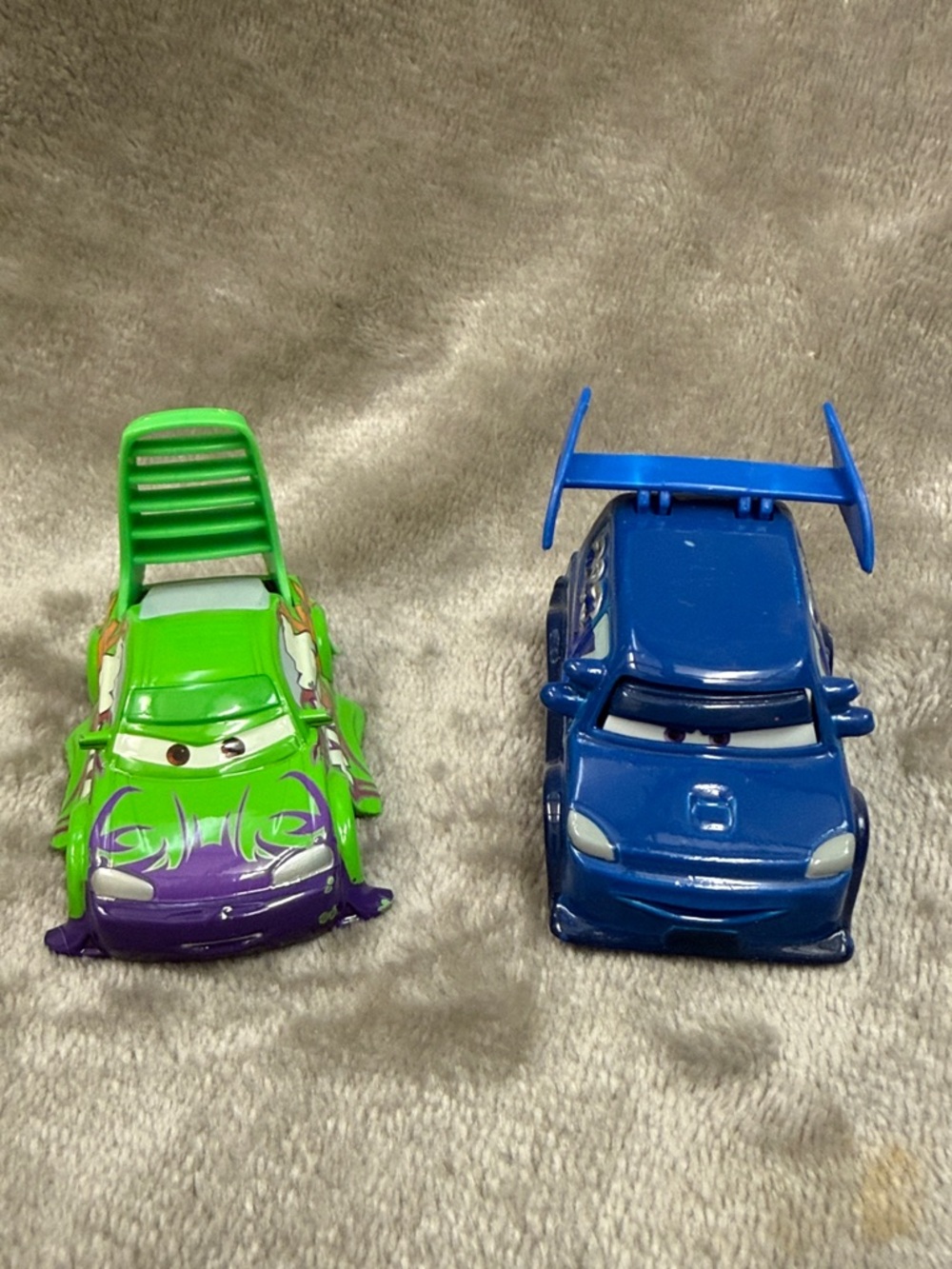 🏎️🏁Disney Pixar Tokoyo Mater Imports DJ & Ringo